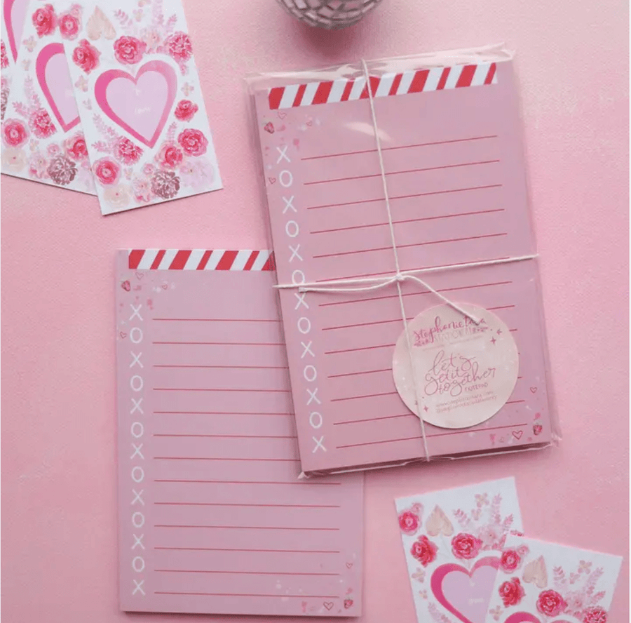 NotepadXOXO Notepad