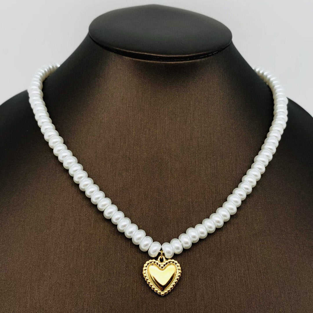 JewelryX’s & O's Pearl 18kl Heart Necklace